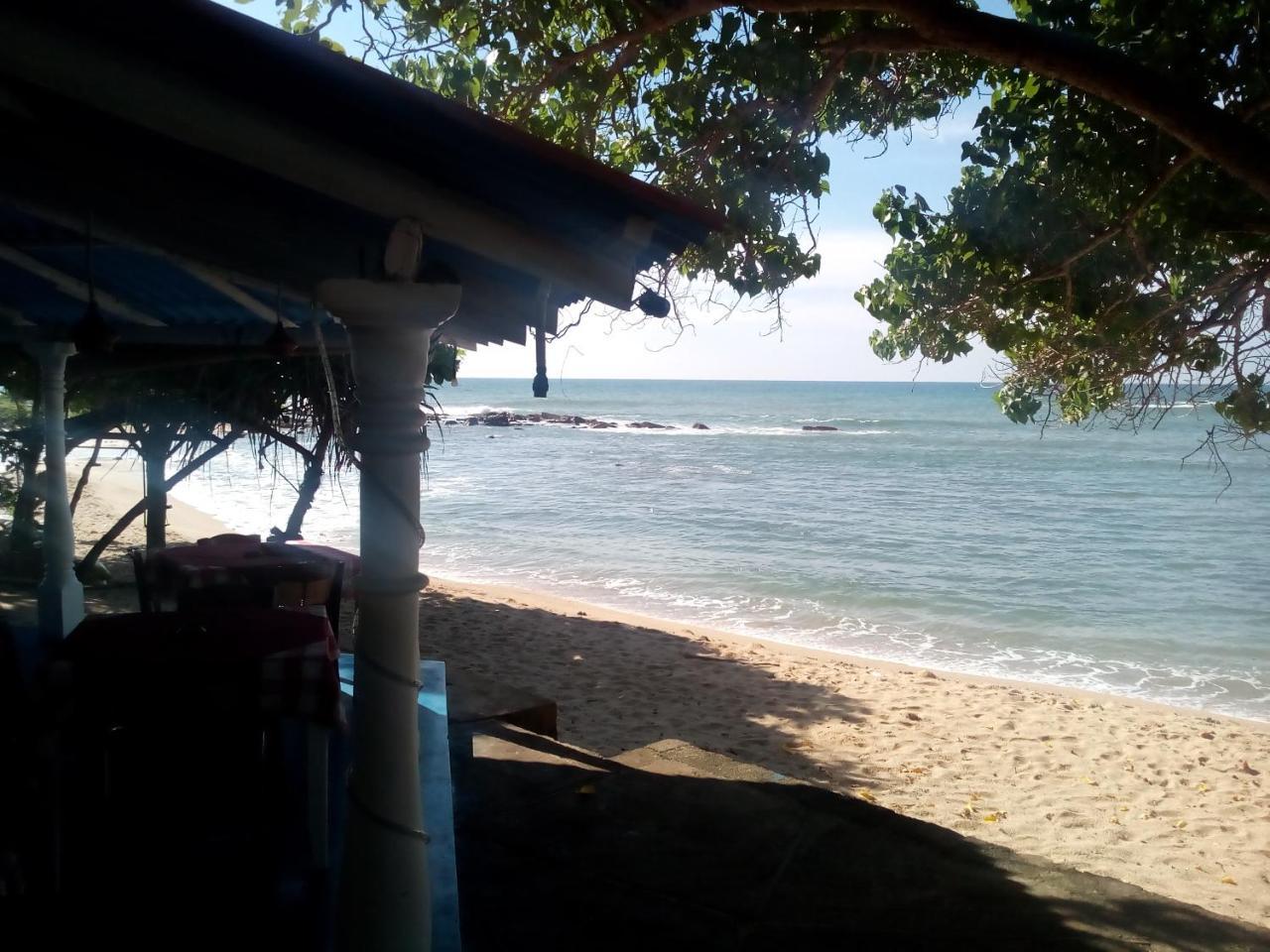 Sun Sea Guest Home Tangalle Esterno foto